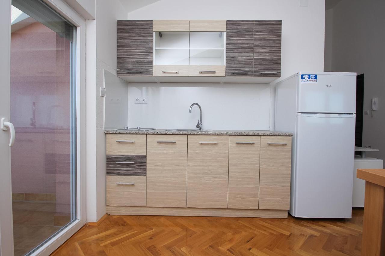 Apartmani Pranjic Kaštela 外观 照片