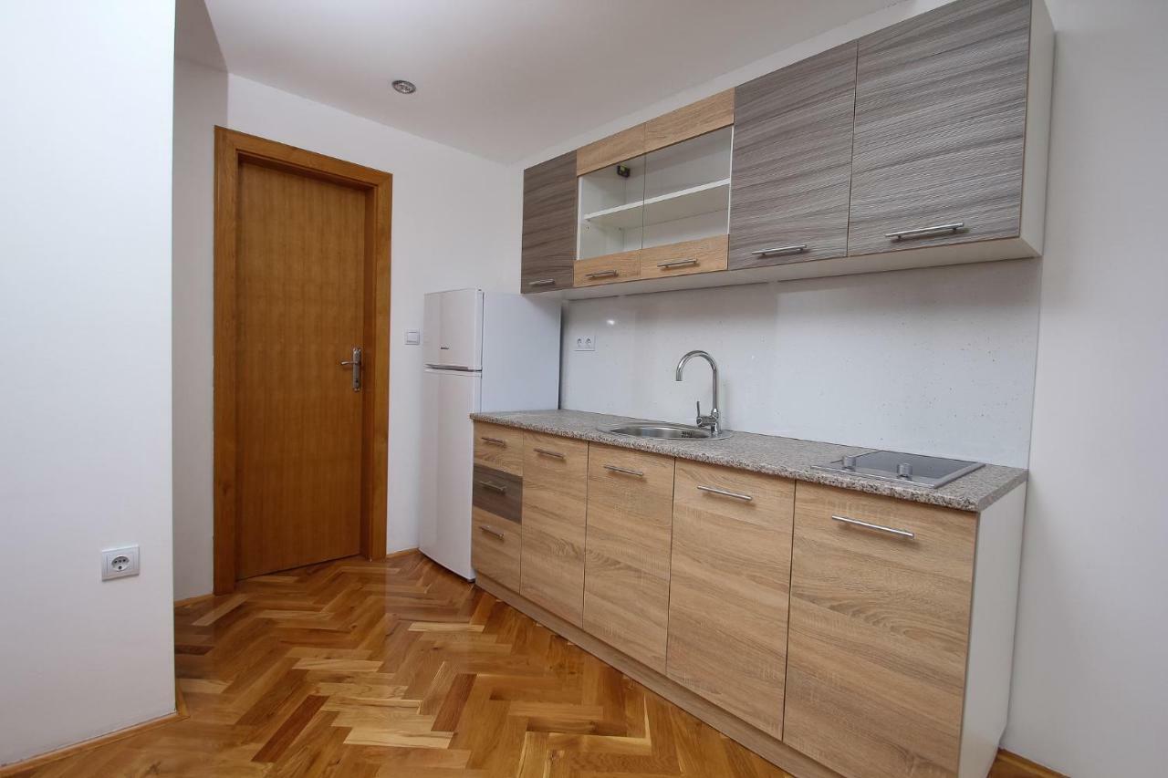 Apartmani Pranjic Kaštela 外观 照片